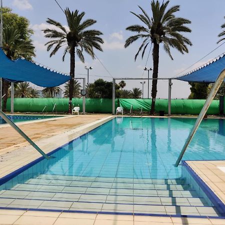 Kibbutz Tiratzvi - Country Lodging Tirat Zevi Εξωτερικό φωτογραφία