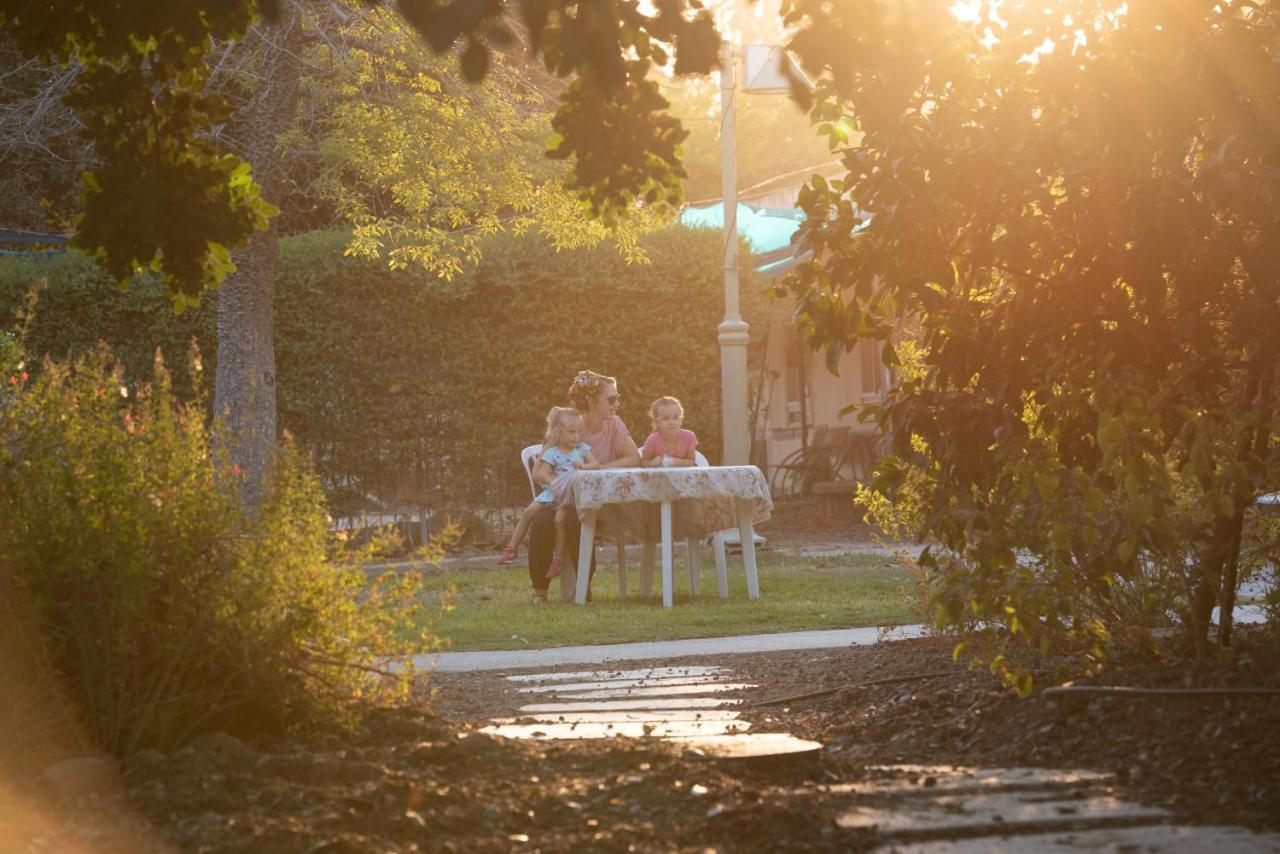 Kibbutz Tiratzvi - Country Lodging Tirat Zevi Εξωτερικό φωτογραφία
