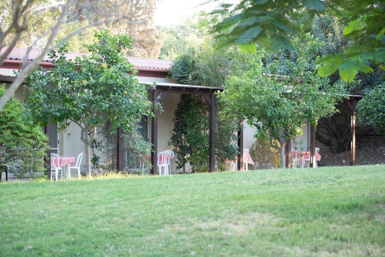 Kibbutz Tiratzvi - Country Lodging Tirat Zevi Εξωτερικό φωτογραφία