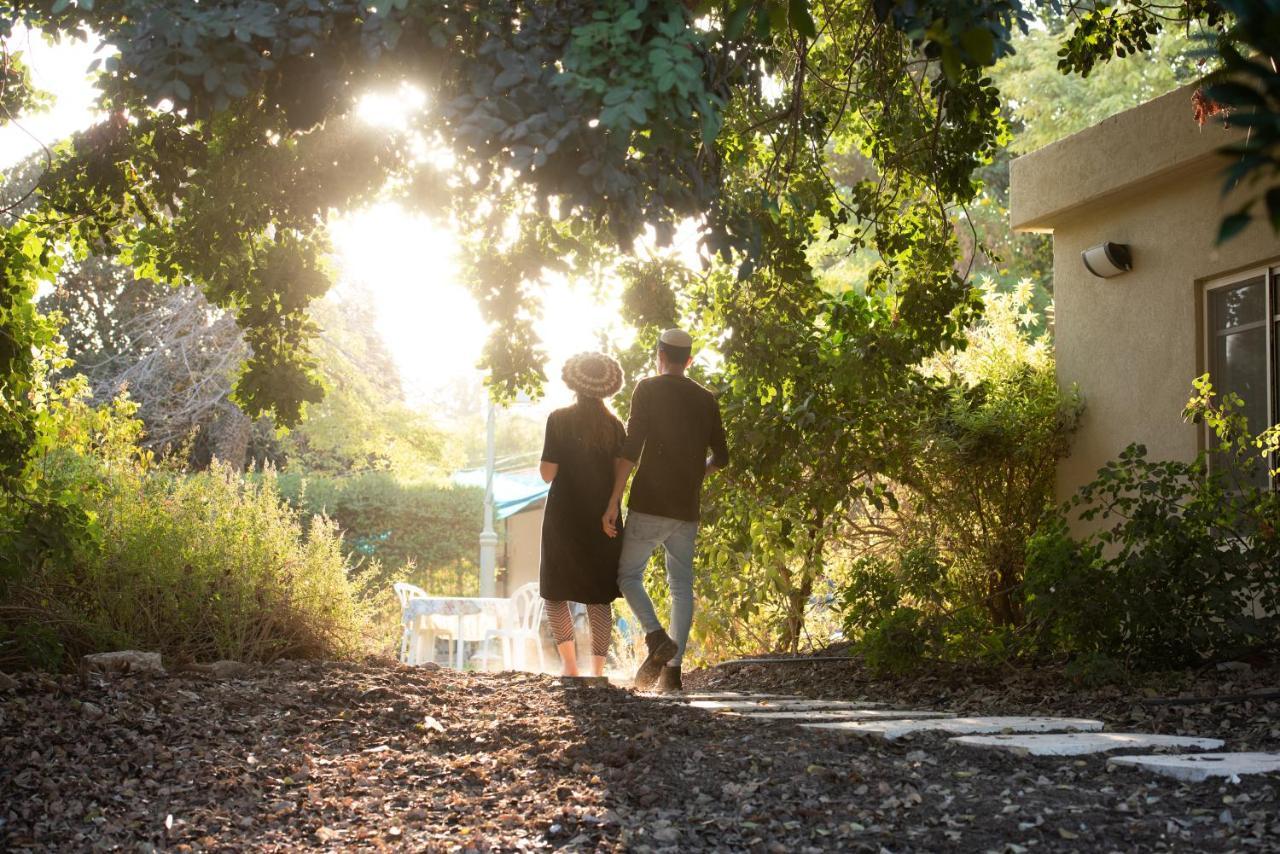Kibbutz Tiratzvi - Country Lodging Tirat Zevi Εξωτερικό φωτογραφία