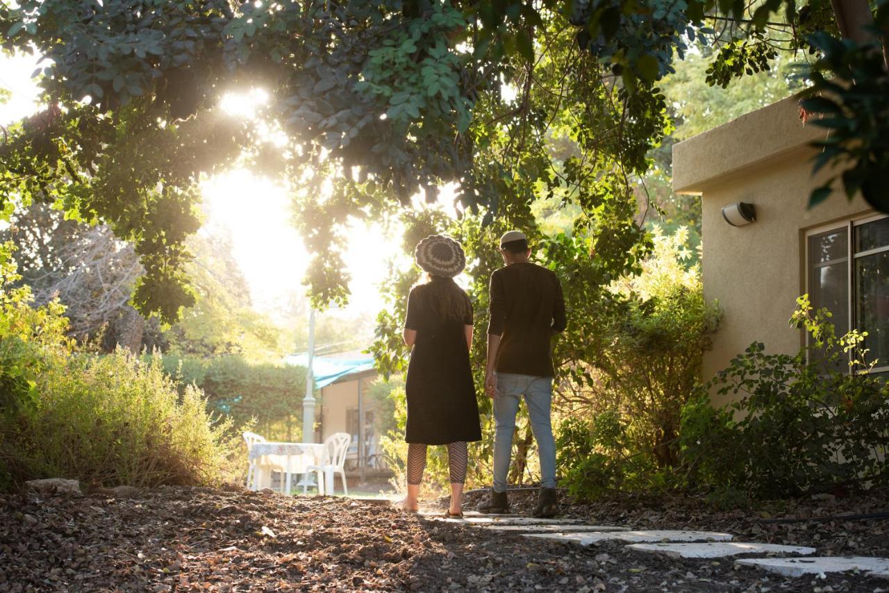 Kibbutz Tiratzvi - Country Lodging Tirat Zevi Εξωτερικό φωτογραφία