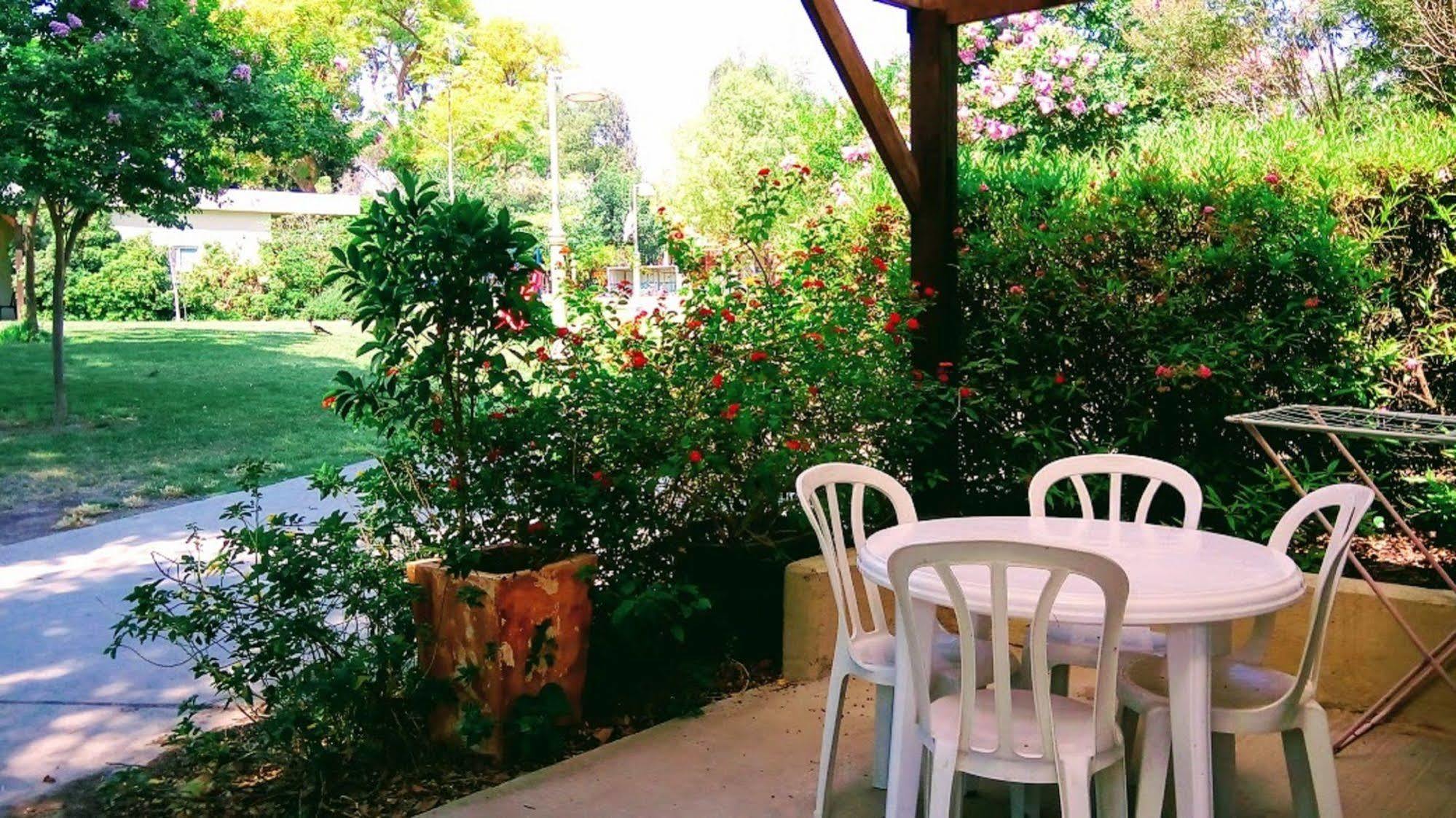 Kibbutz Tiratzvi - Country Lodging Tirat Zevi Εξωτερικό φωτογραφία
